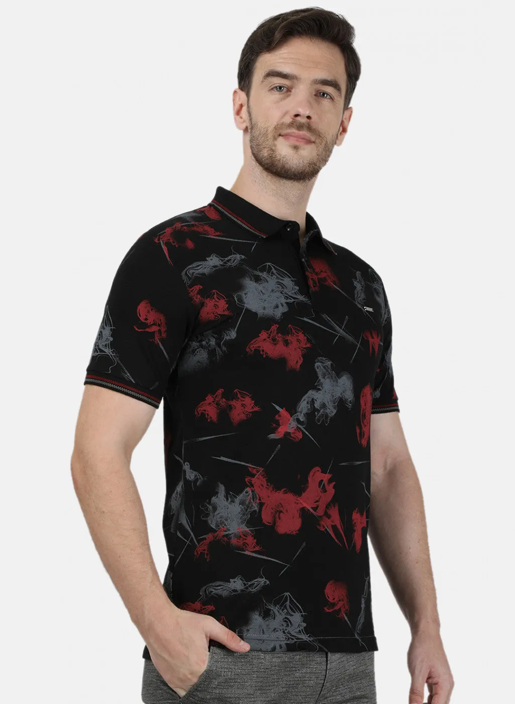 Mens Black Printed Collar T-Shirts